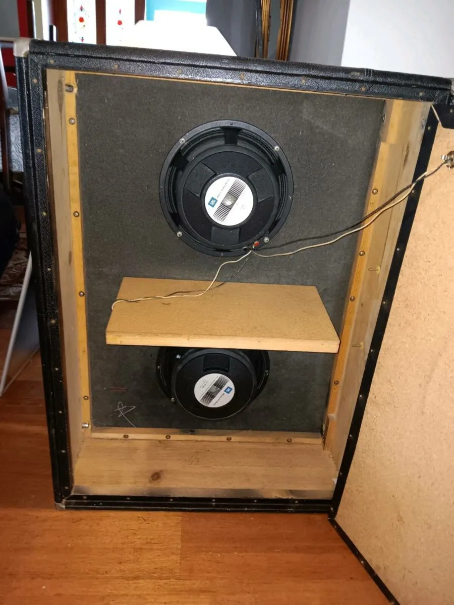 Fender Speakers Cabinet - Image 4
