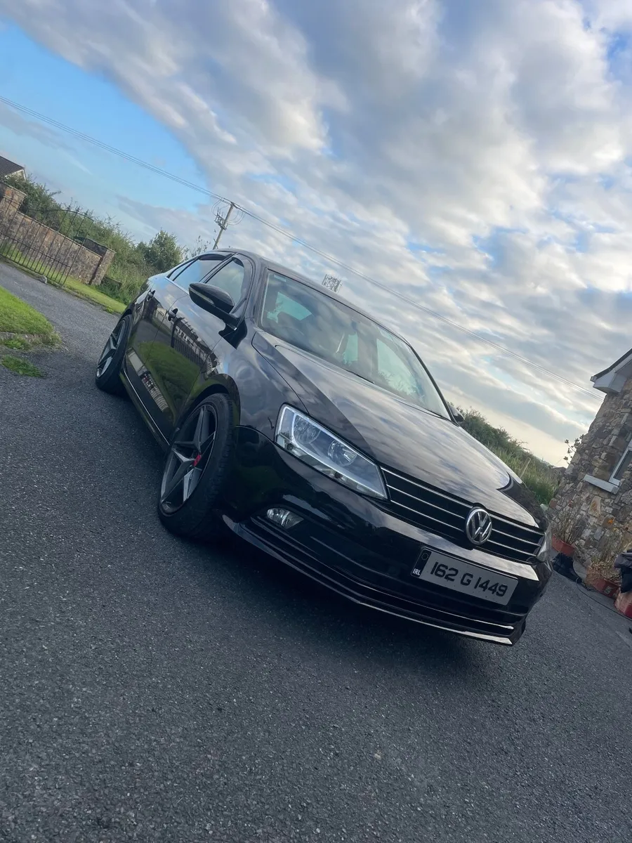 Volkswagen Jetta 2016 - Image 1