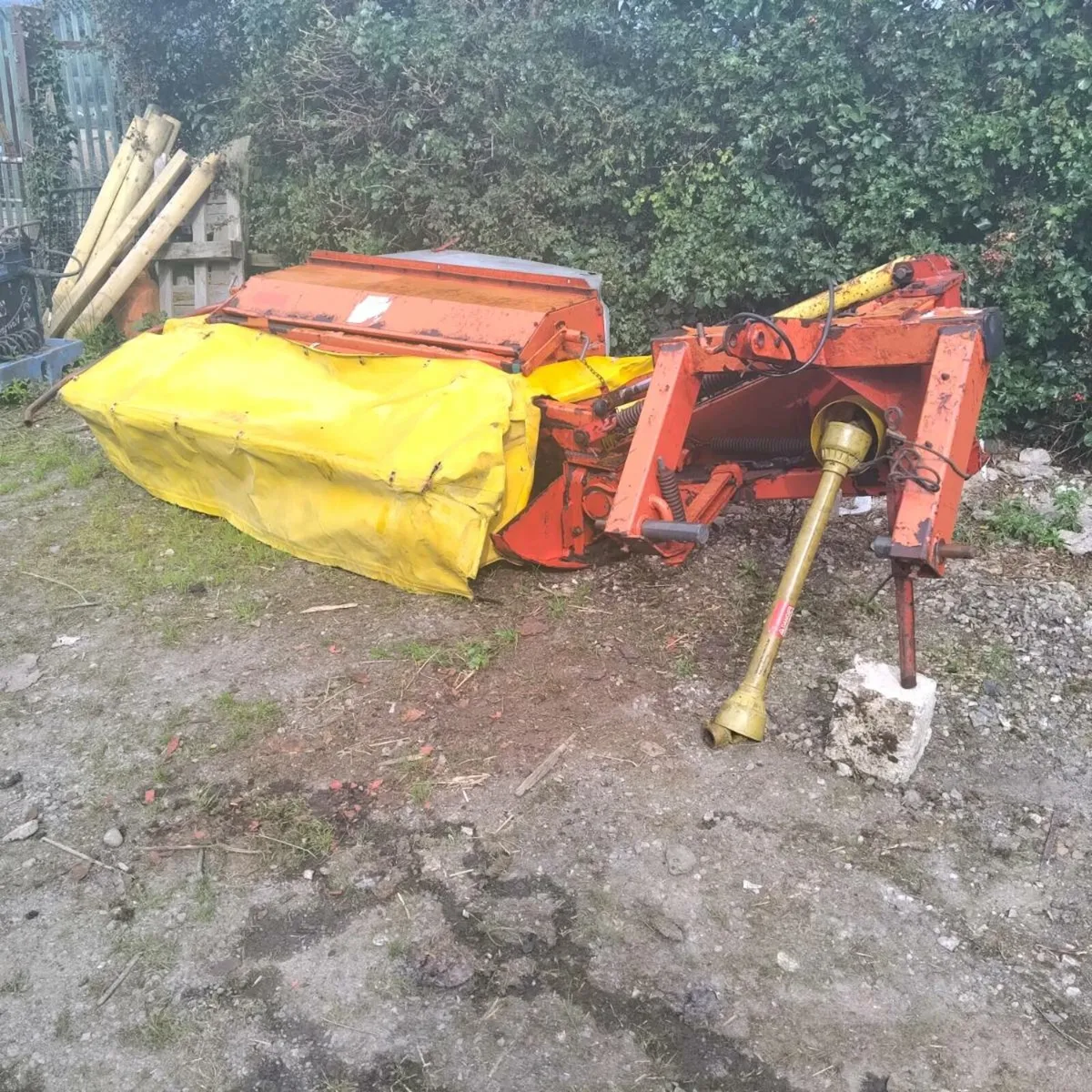 Disc mower - Image 1