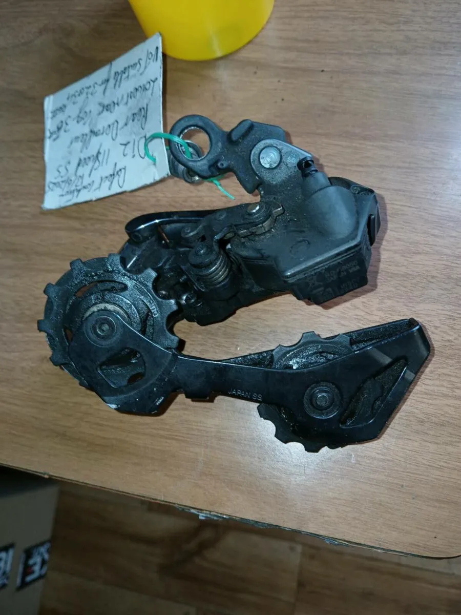 Shimano Ultegra R8050 Di2 short cage rear deraille - Image 1