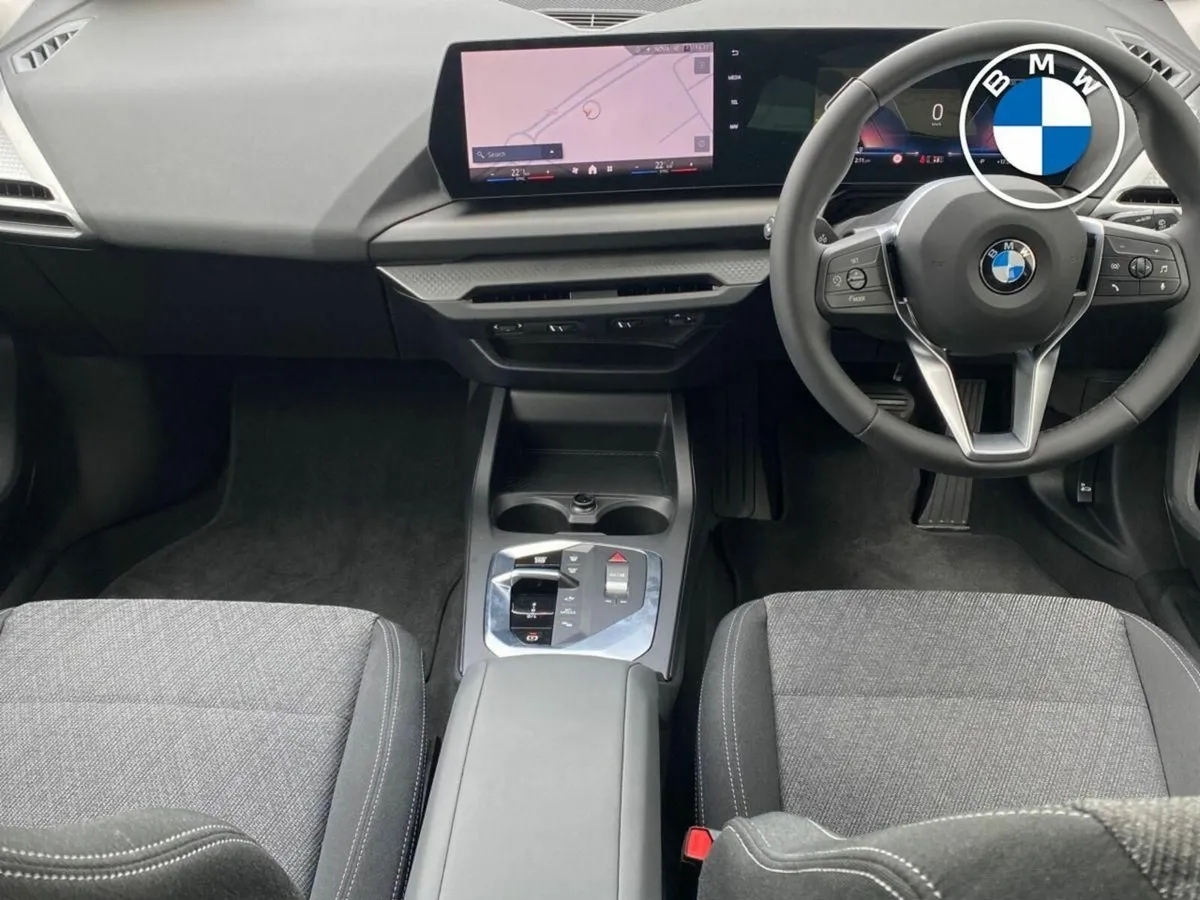 BMW 1-Series 120 Sport - Image 4