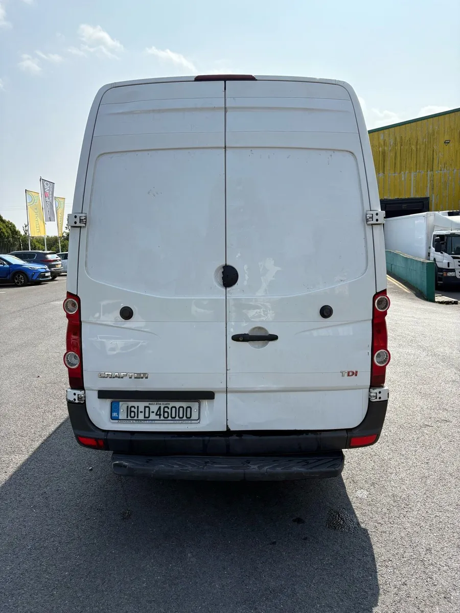 Volkswagen Crafter 2016 Refrigerated - Image 4