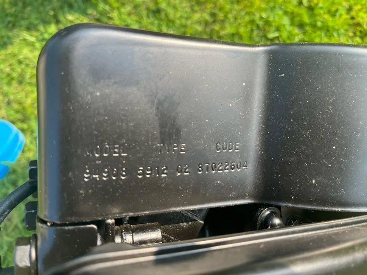 Briggs & Stratton Engine - Image 3