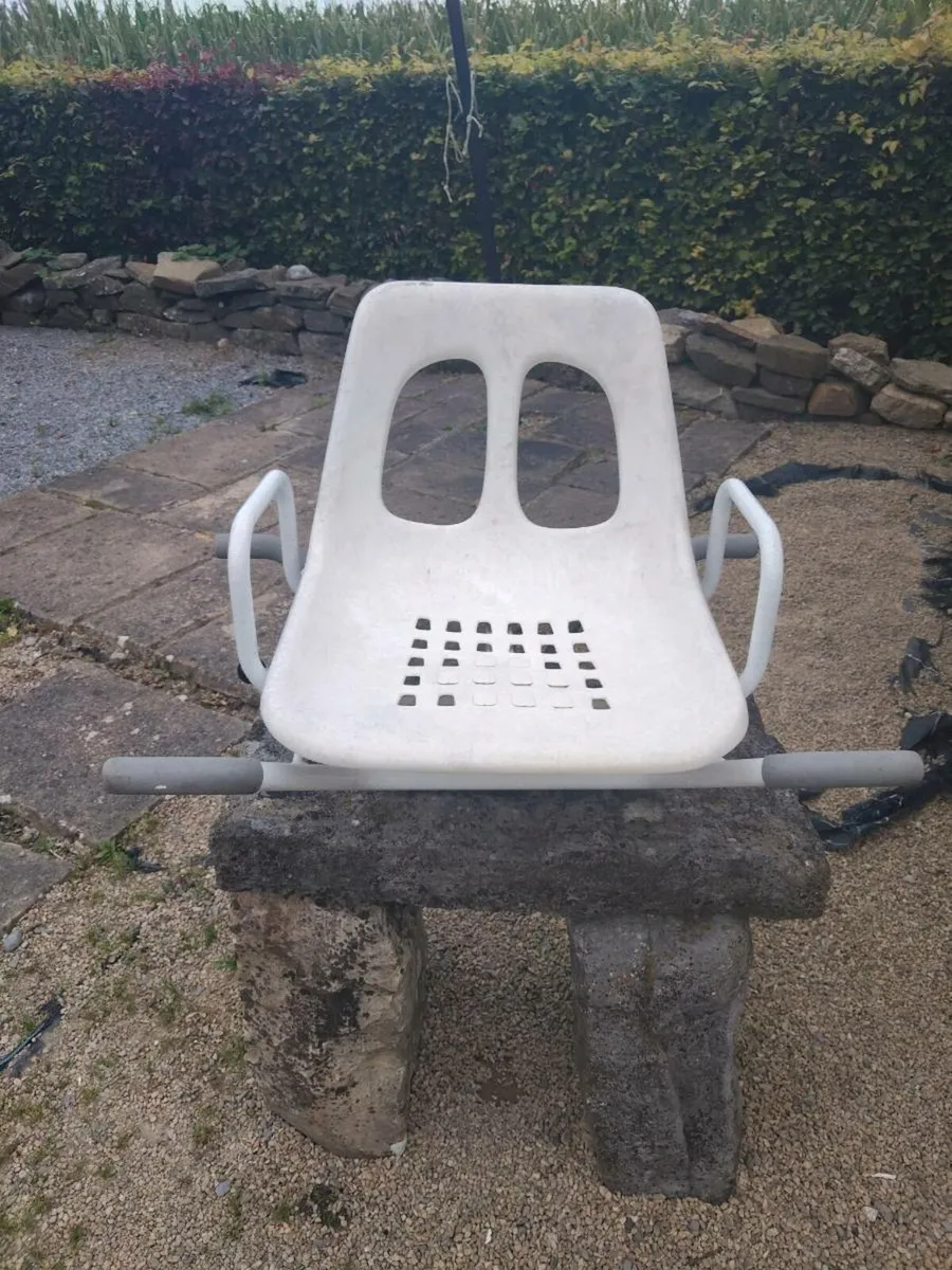Bath Chair - Image 2