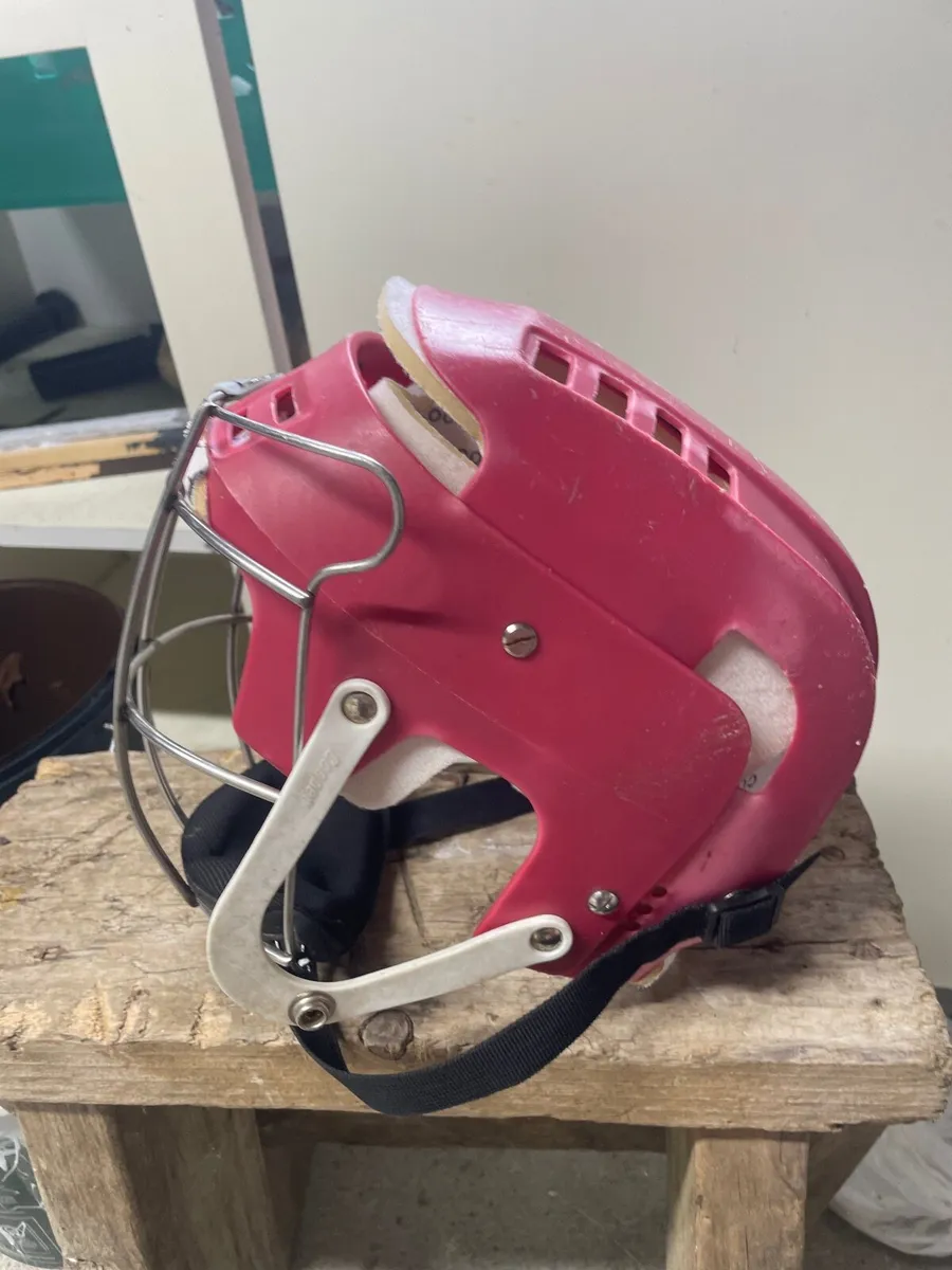 Hurling Helmet - Image 2