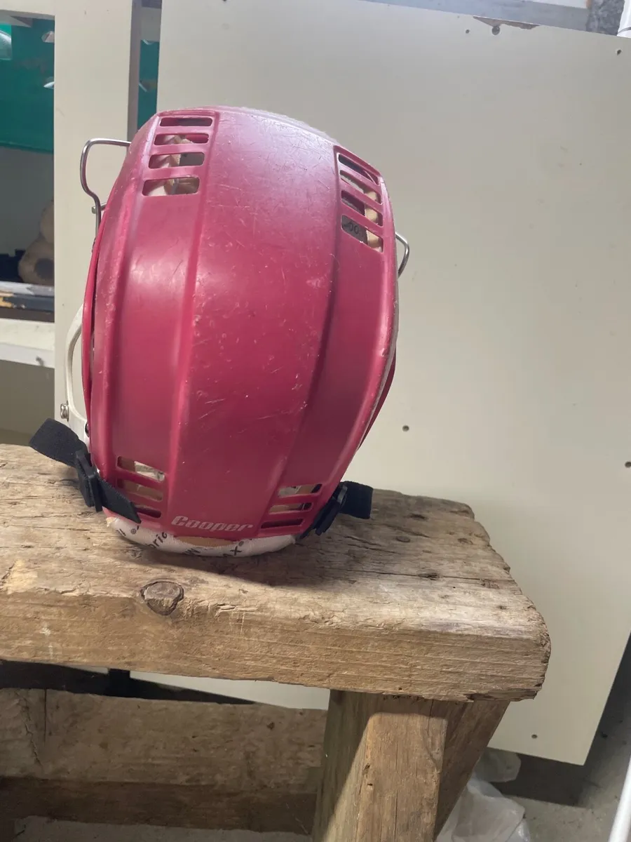 Hurling Helmet - Image 3