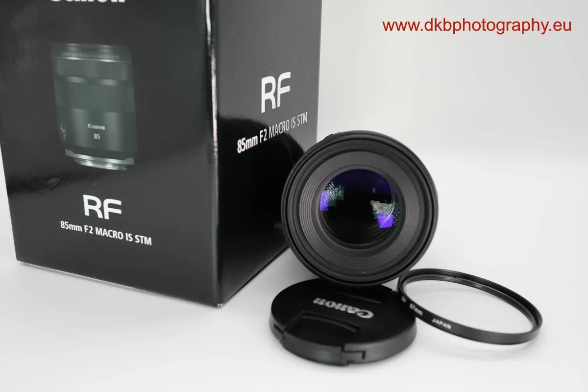 CANON RF 85mm F2 MACRO IS STM LENS (Like NEW)#0404 - Image 4