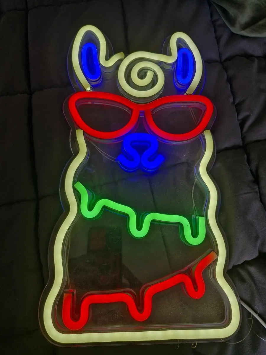 Alpaca/Llama Neon Light - Image 1