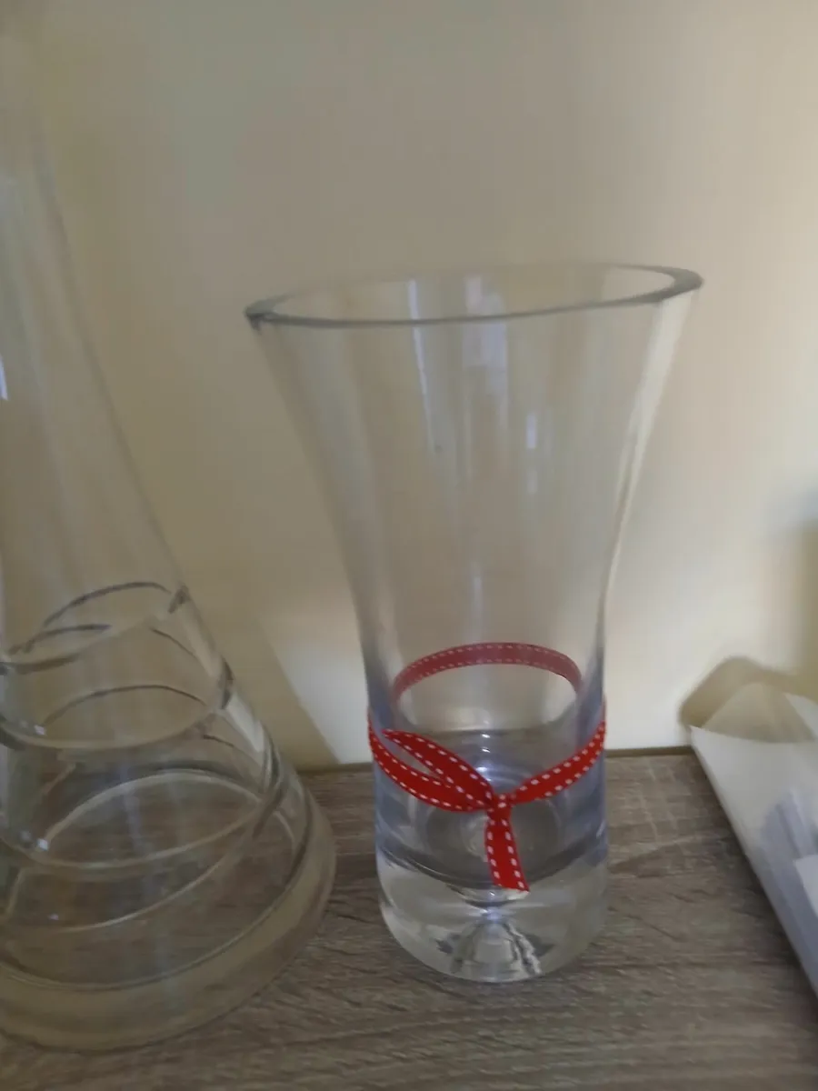 Flower vases x 3 - Image 2
