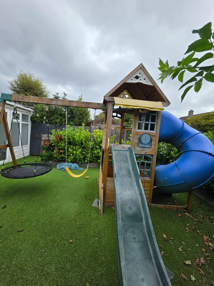 Swings & slides - Image 1