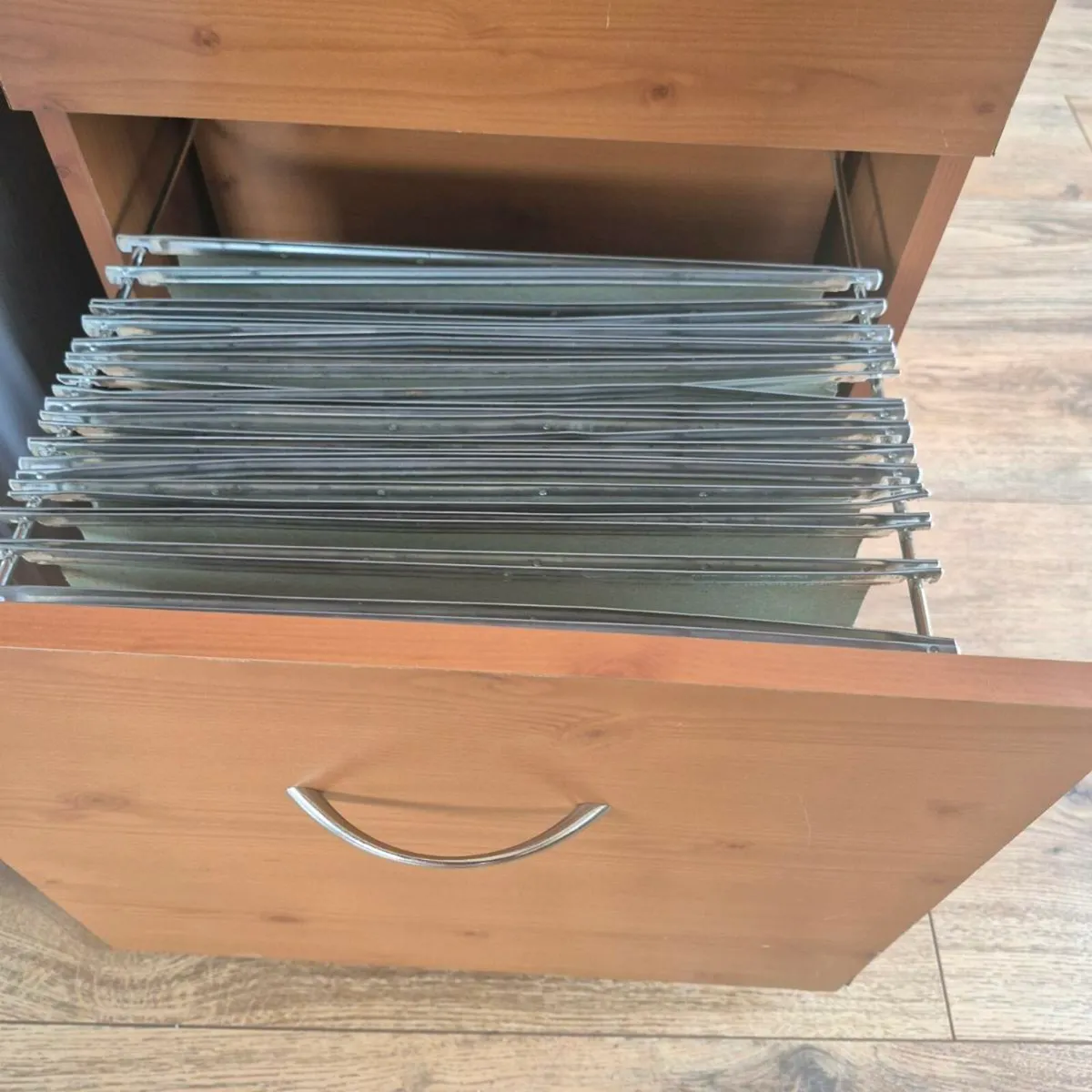 Wooden two drawer filing cabinet - Image 2