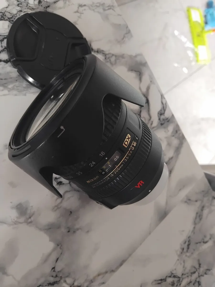 Nikon 390 - Image 2
