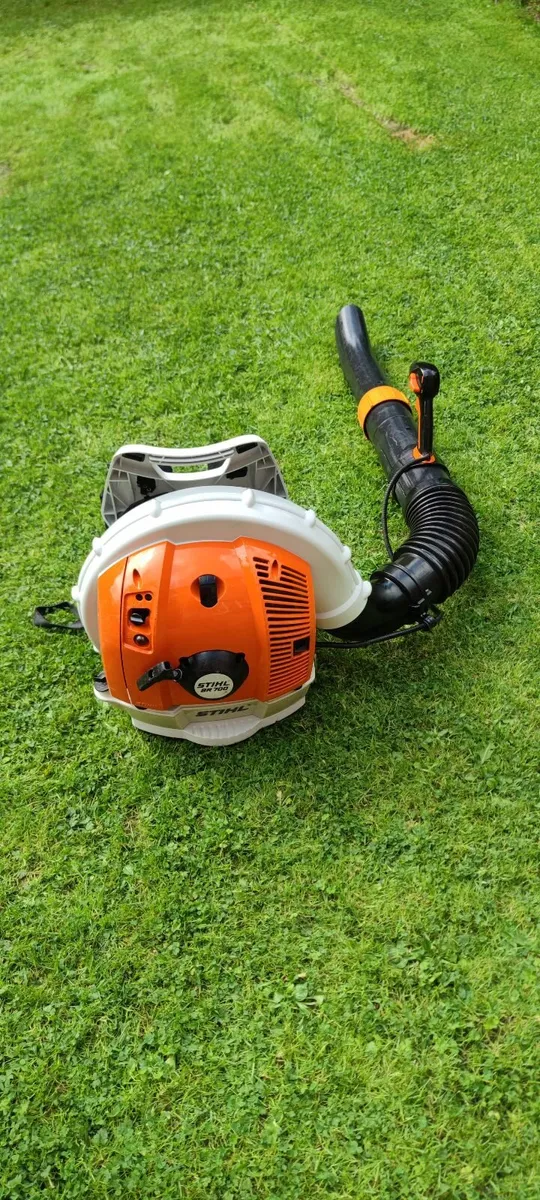 Stihl BR 700 backpack blower - Image 1
