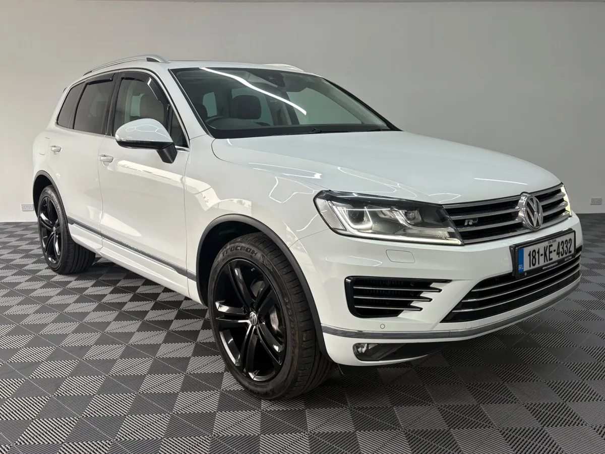 2018 VW Touareg 3.0 DSG R Line 5 seat crewcab - Image 1
