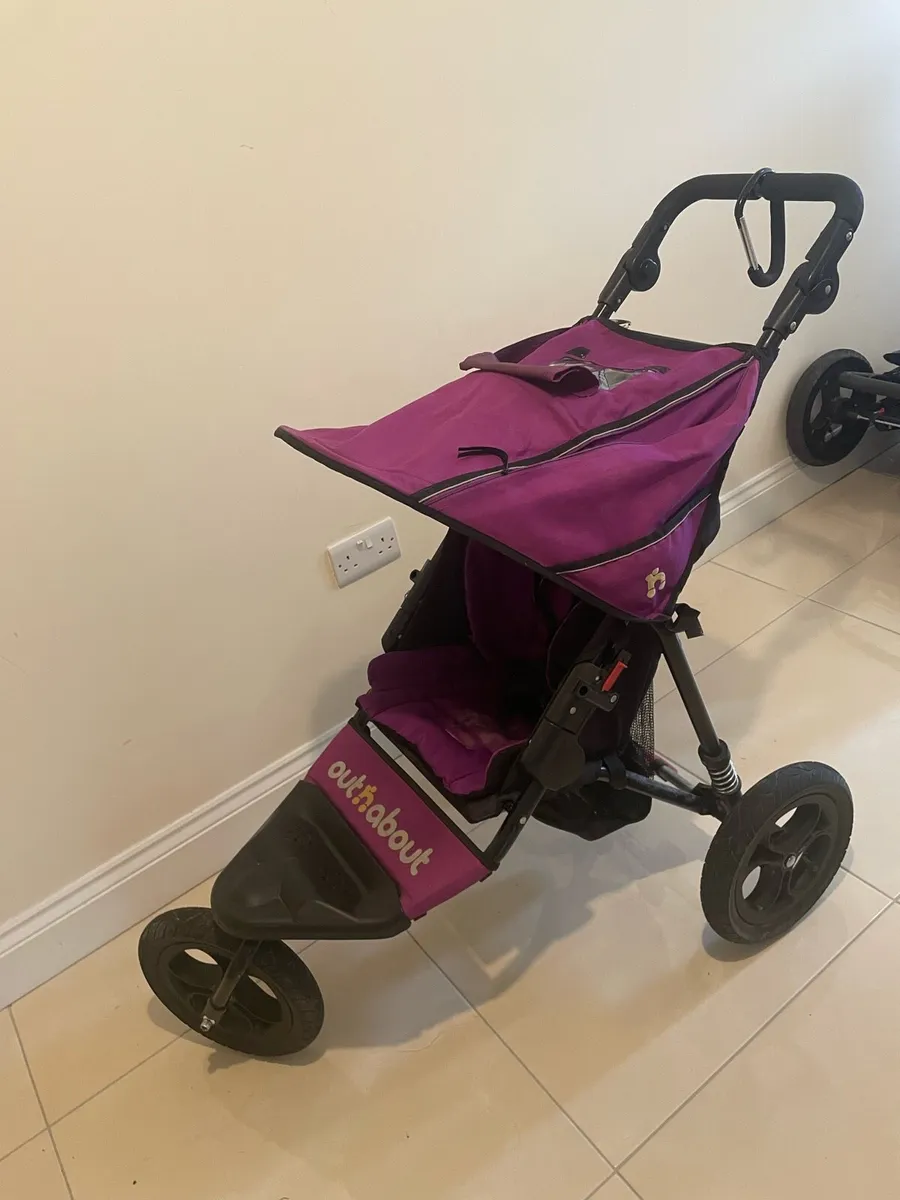 Out n About buggy - Image 1