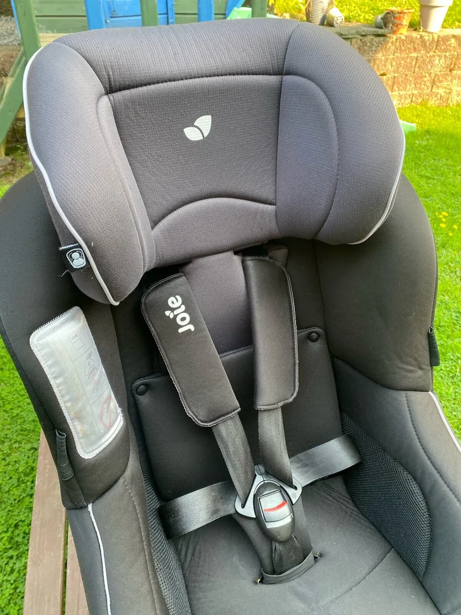 Joie spin car seat - Image 2