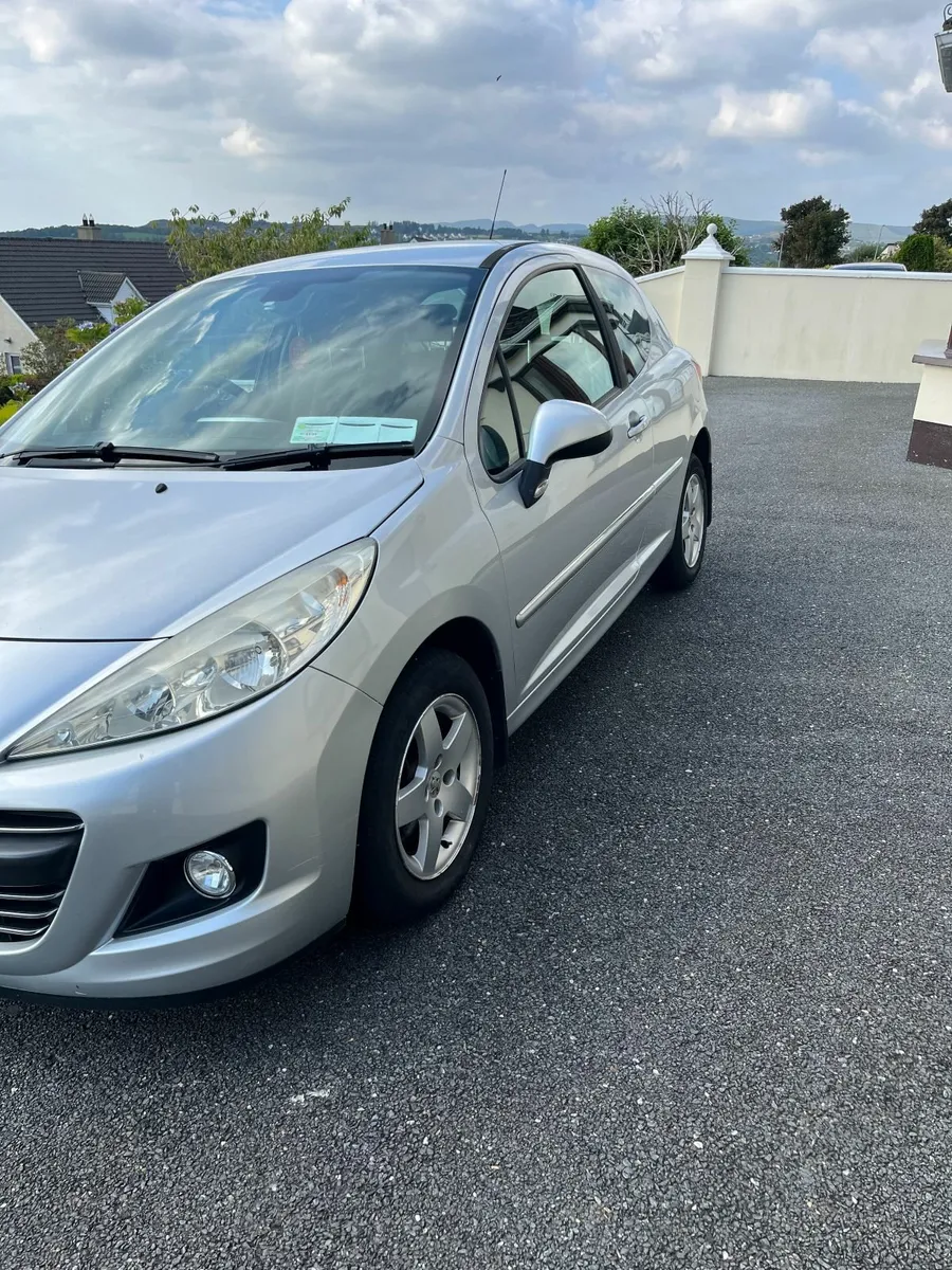 Peugeot 207 2010 - Image 3