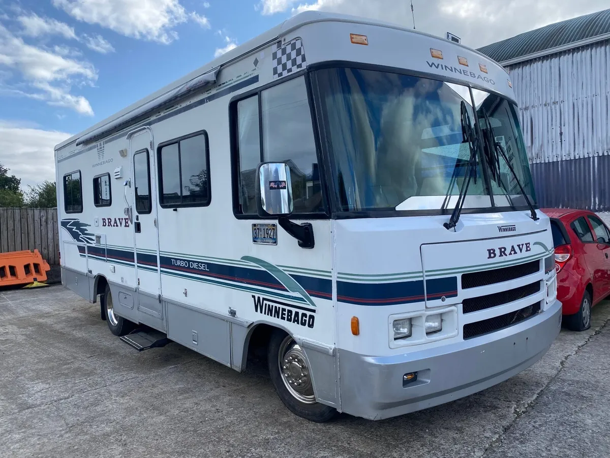 Camper RV - Image 1
