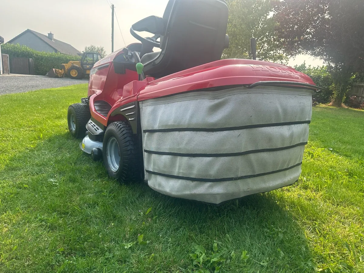 Honda 2417 - Image 3
