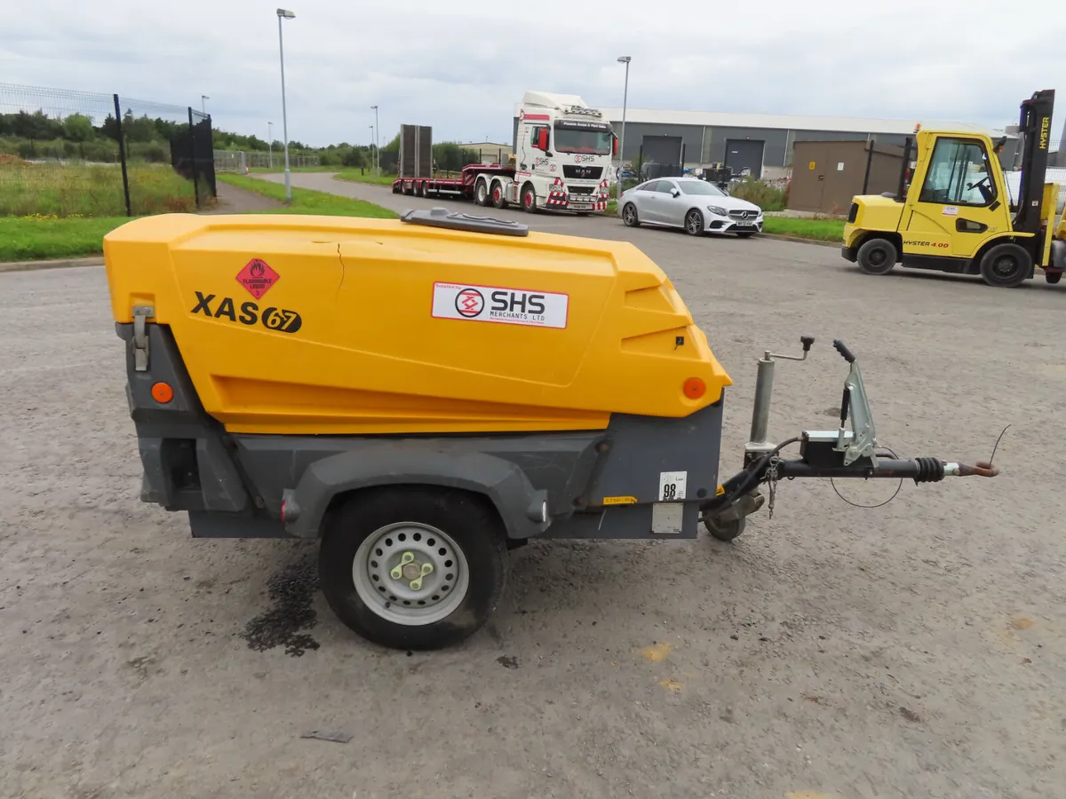 2015 ATLAS COPCO XAS 67 ROAD COMPRESSOR - Image 3