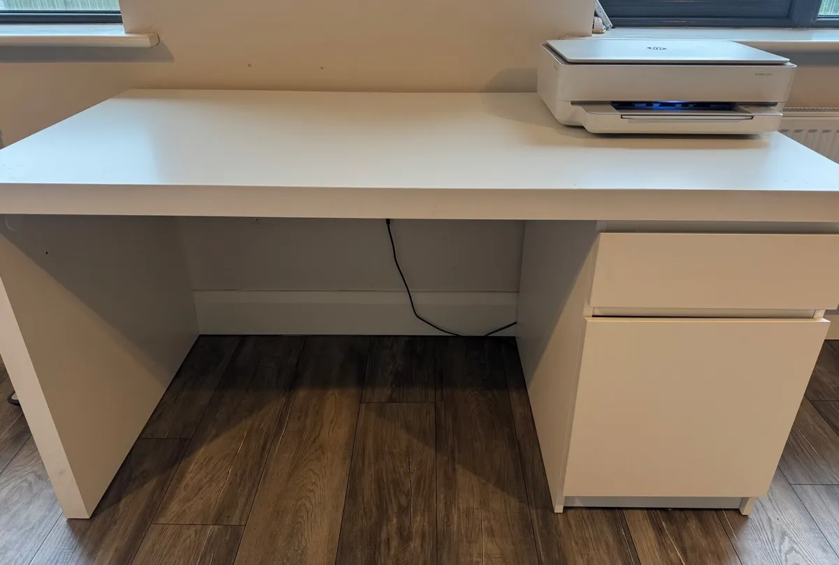 IKEA MALM Desk - Image 1
