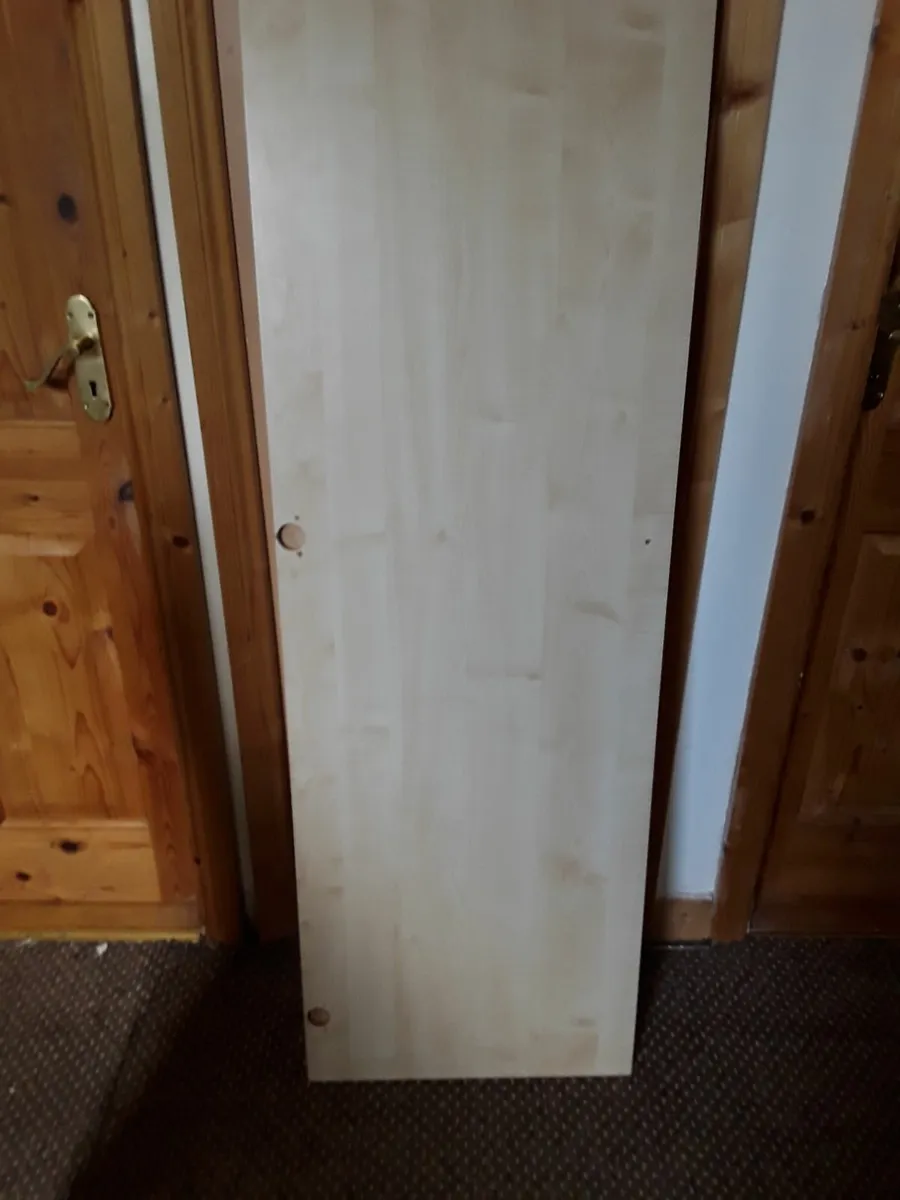 Beach coloured cloakroom doors - Image 2