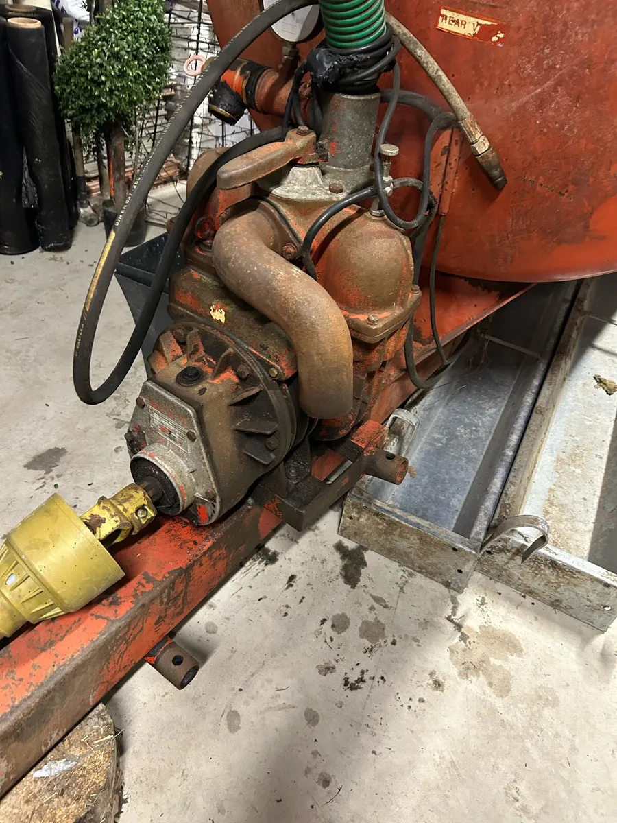 Tanker - Image 3