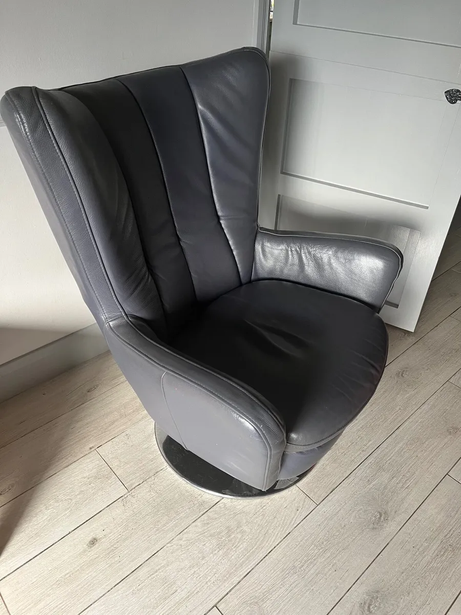 2 Grey swivel chairs - Image 2