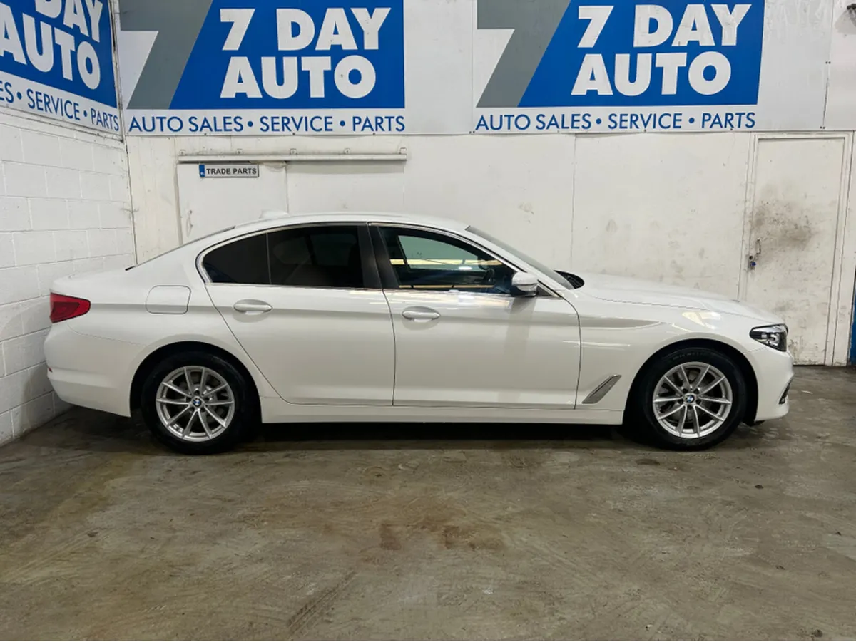 BMW 5-Series D G30 SE 4DR AUTO - Image 3