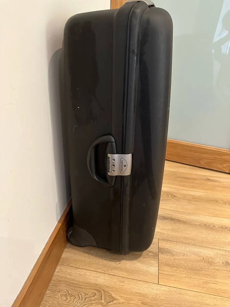 Samsonite suitcase - Image 2