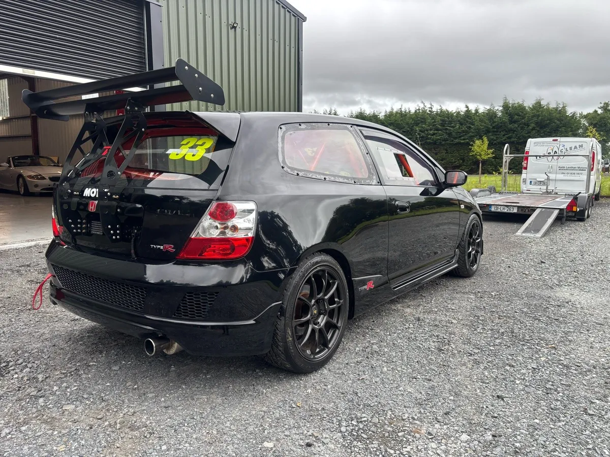 Honda Civic Type R - EP3 Race/Track Car - Image 3