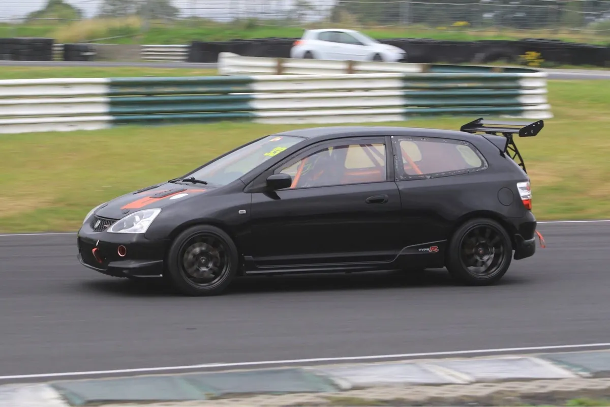 Honda Civic Type R - EP3 Race/Track Car - Image 4