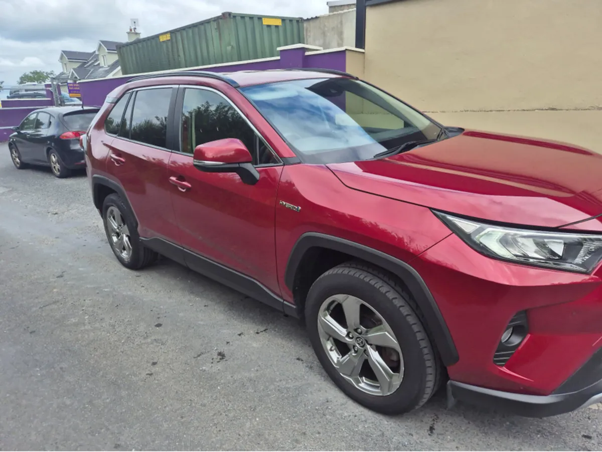 Toyota RAV4 DESIGN HEV 4X2 CVT VVT-I - Image 2