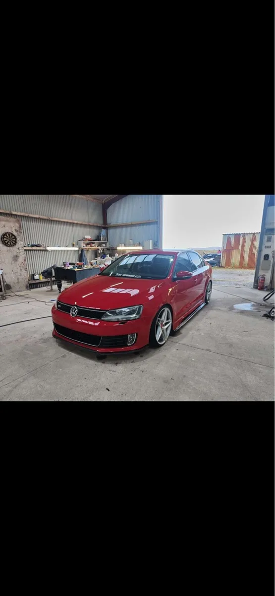 Volkswagen Jetta Mk6 - Image 3
