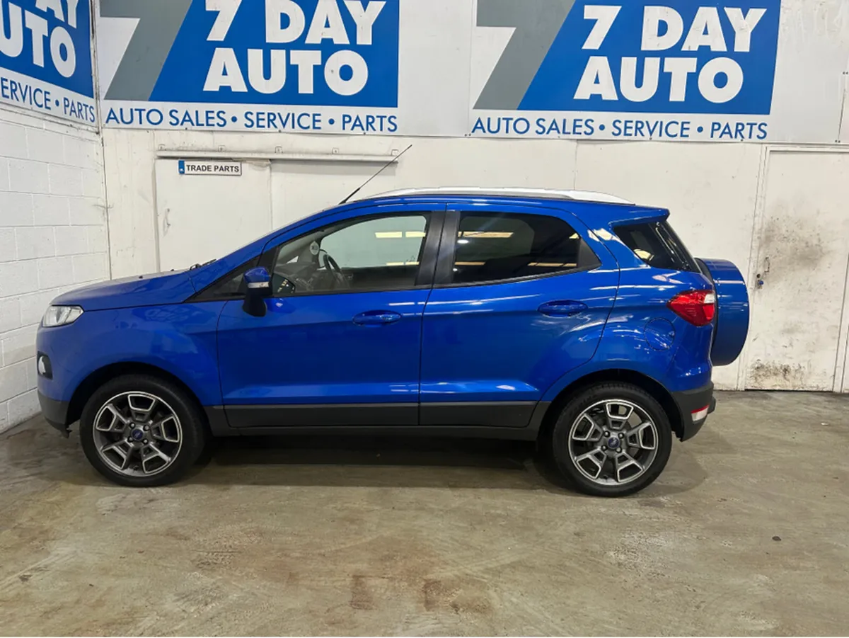 Ford EcoSport TITANIUM 1.0 125PS 5SPEED 4DR - Image 4