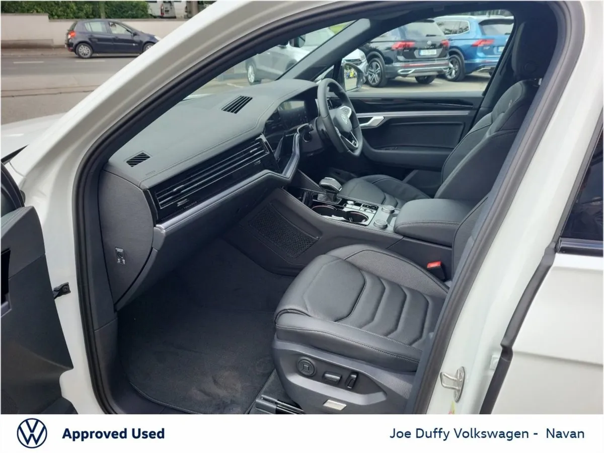 Volkswagen Touareg R-line 3.0tdi 236HP 4 Motion - Image 4