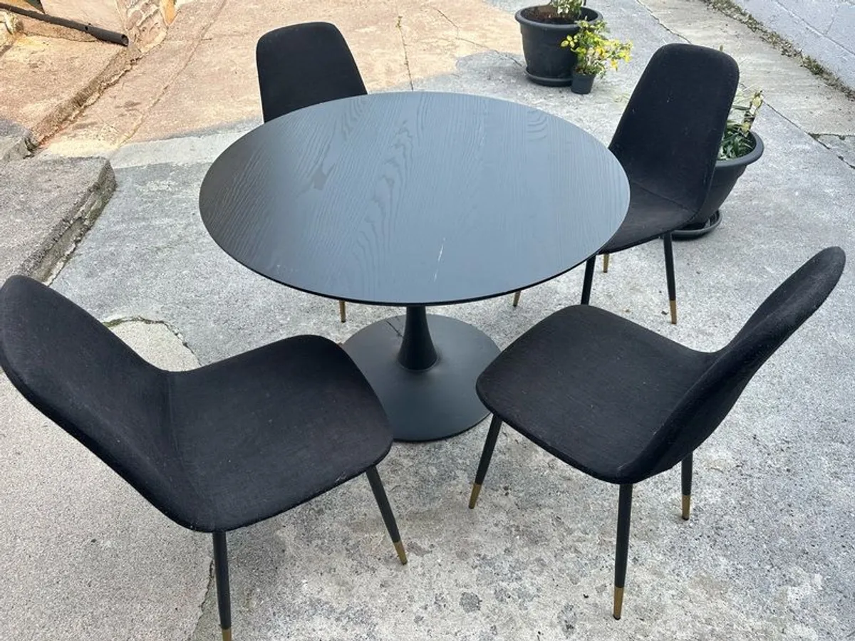 Free kitchen table and chairs