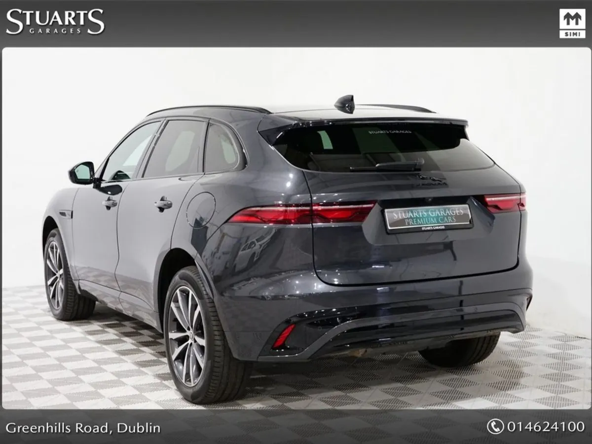 Jaguar F- PACE  r-dynamic HSE Exterior Black Pack - Image 2