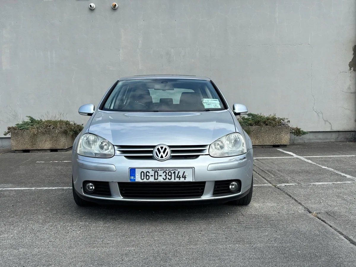 Volkswagen Golf 1.4 Sport Sunroof NCT 3/2026 - Image 3
