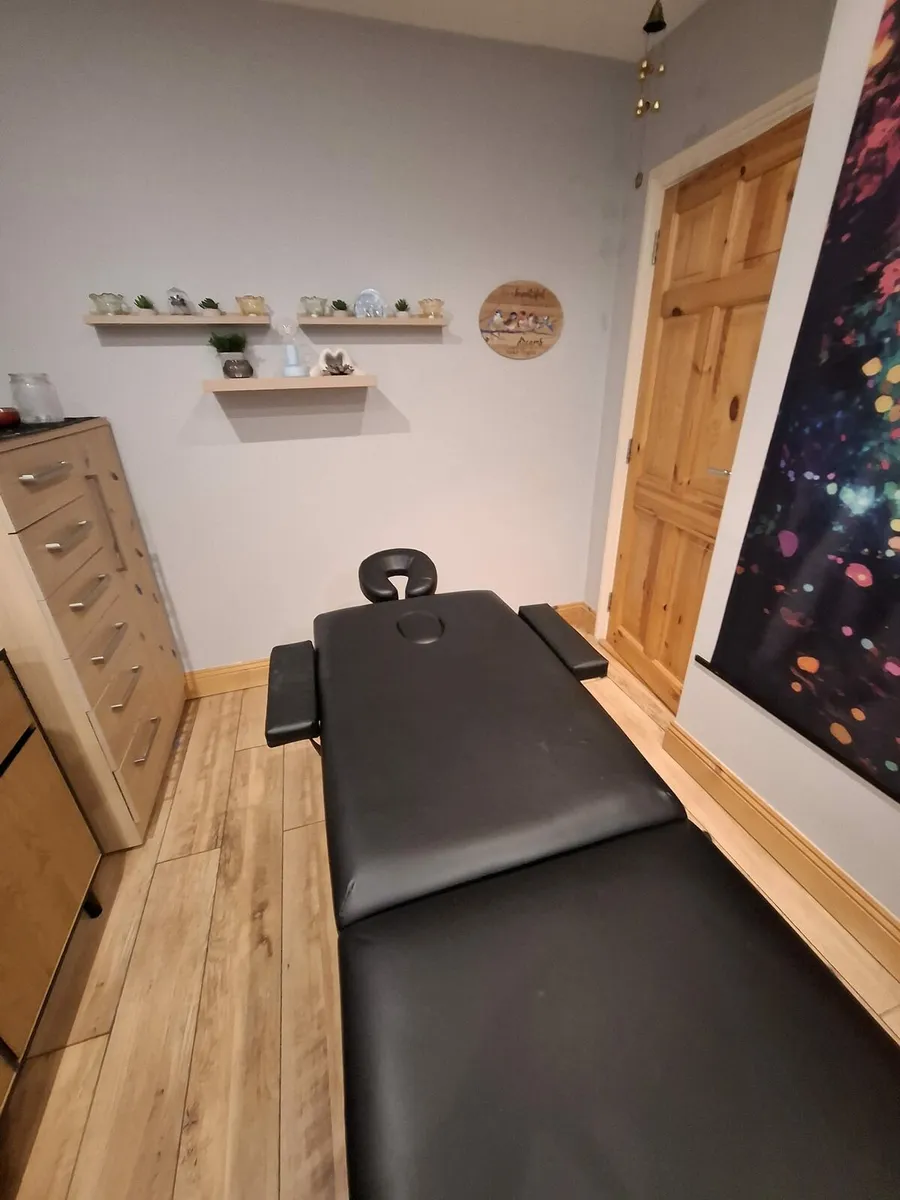Massage Table - Image 2