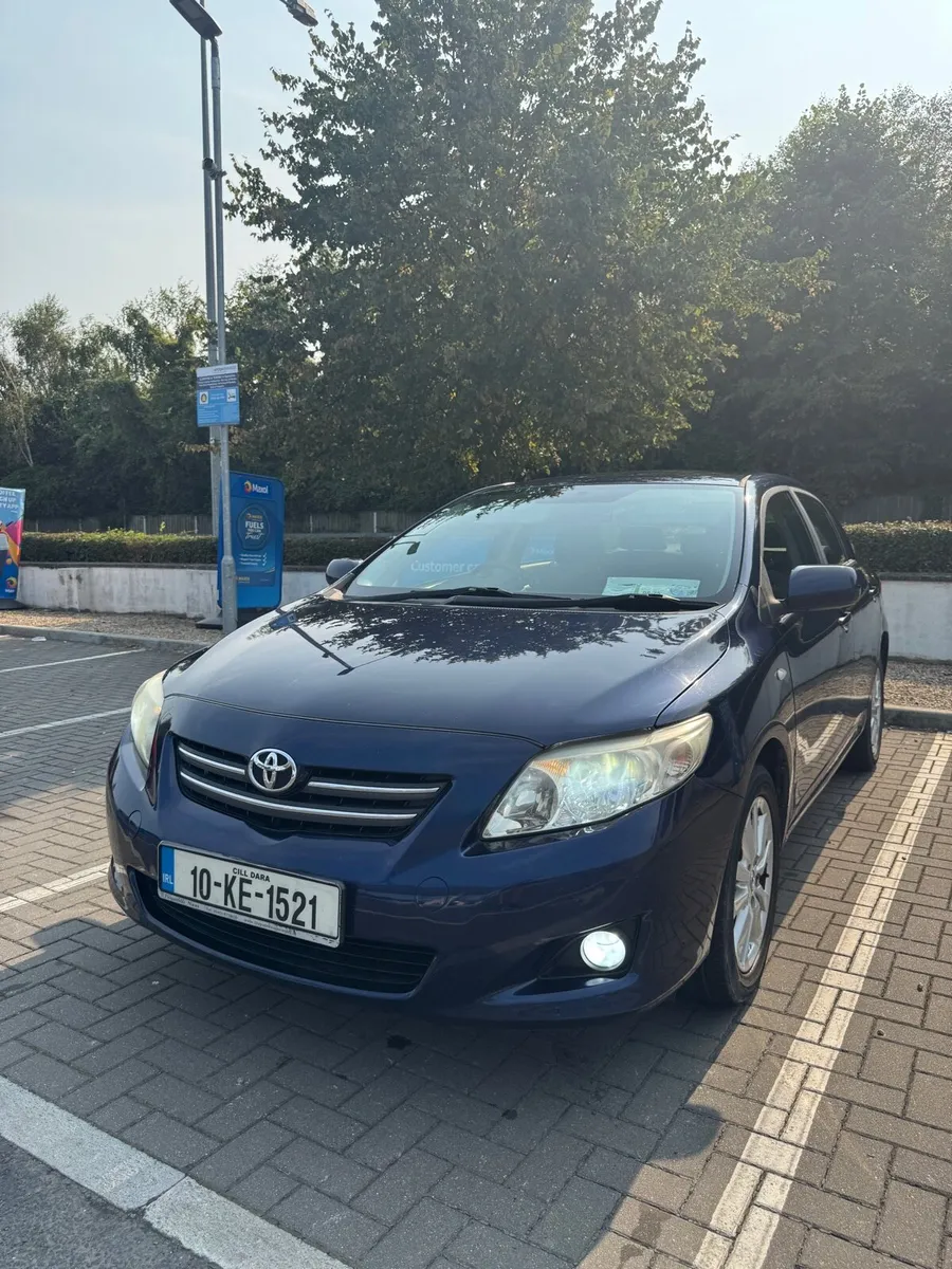 2010 Toyota Corolla – 104,500 km – 2nd Owner - Image 1