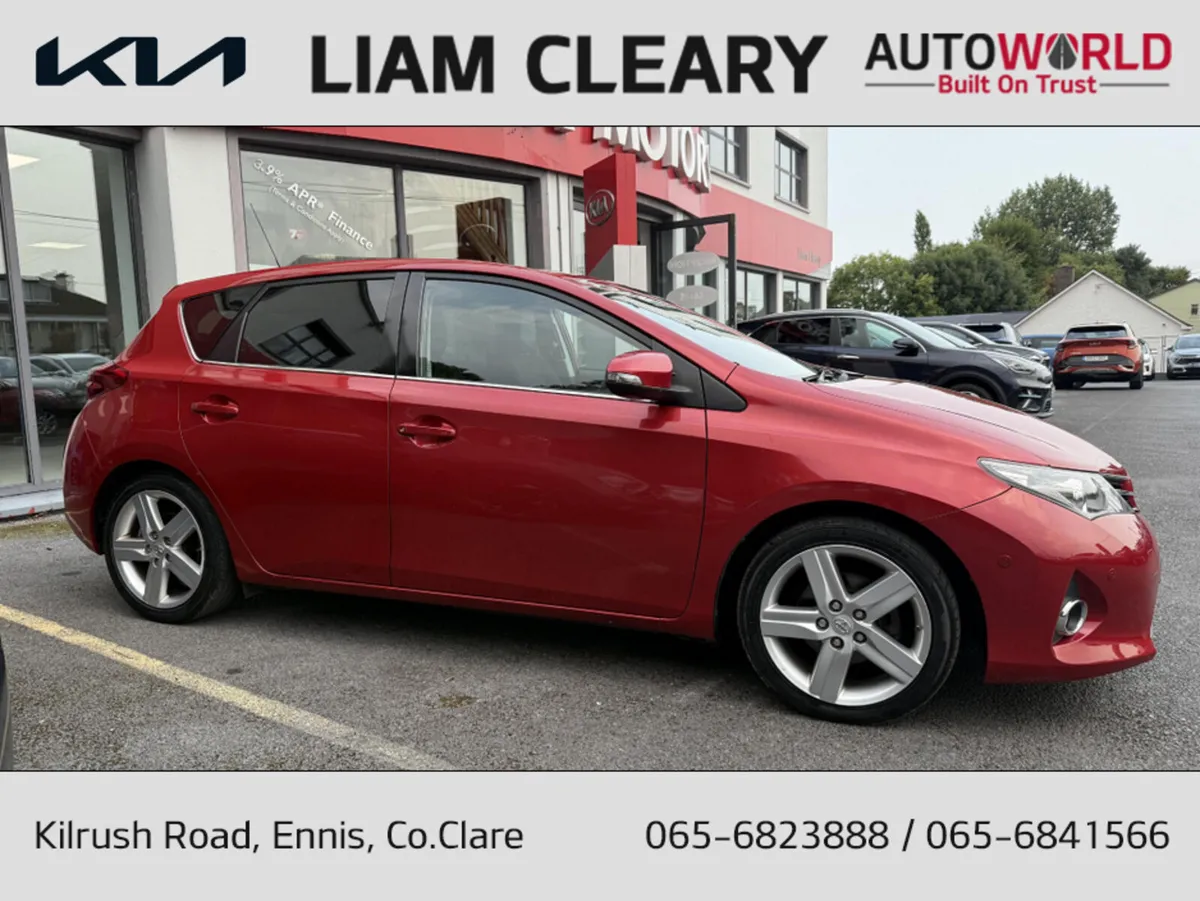 Toyota Auris 1.4 D-4D EXCEL S/S 5DR - Image 2
