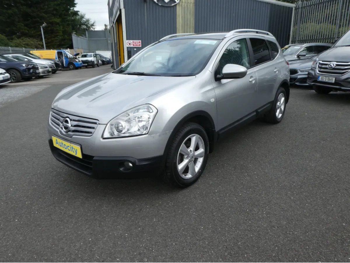 Nissan Qashqai 1.5 DSL + 2 D - Image 3