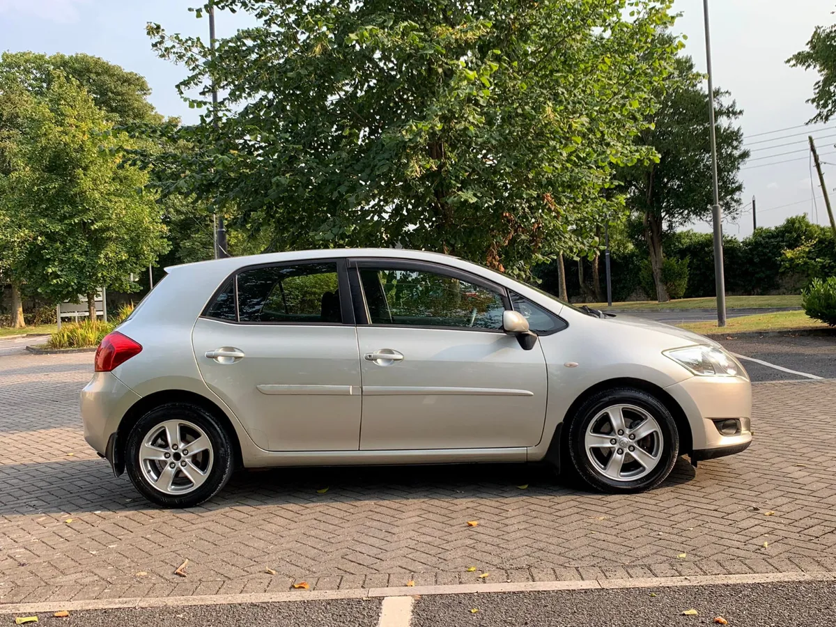 Toyota Auris 2009 Automatic 1.4Diesel new nct 9/26 - Image 2