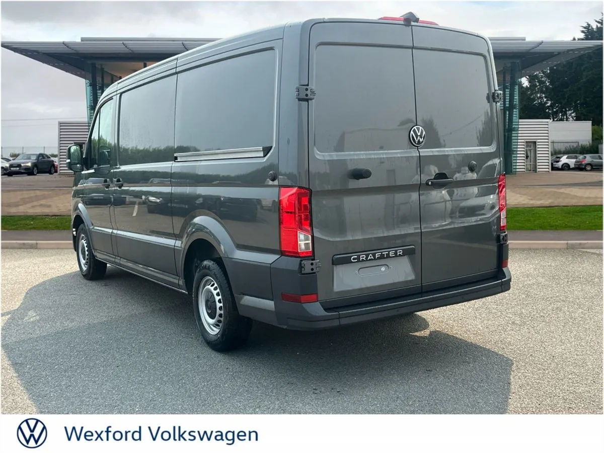 Volkswagen Crafter 35 Highline MWB 177Bhp Manual - Image 4