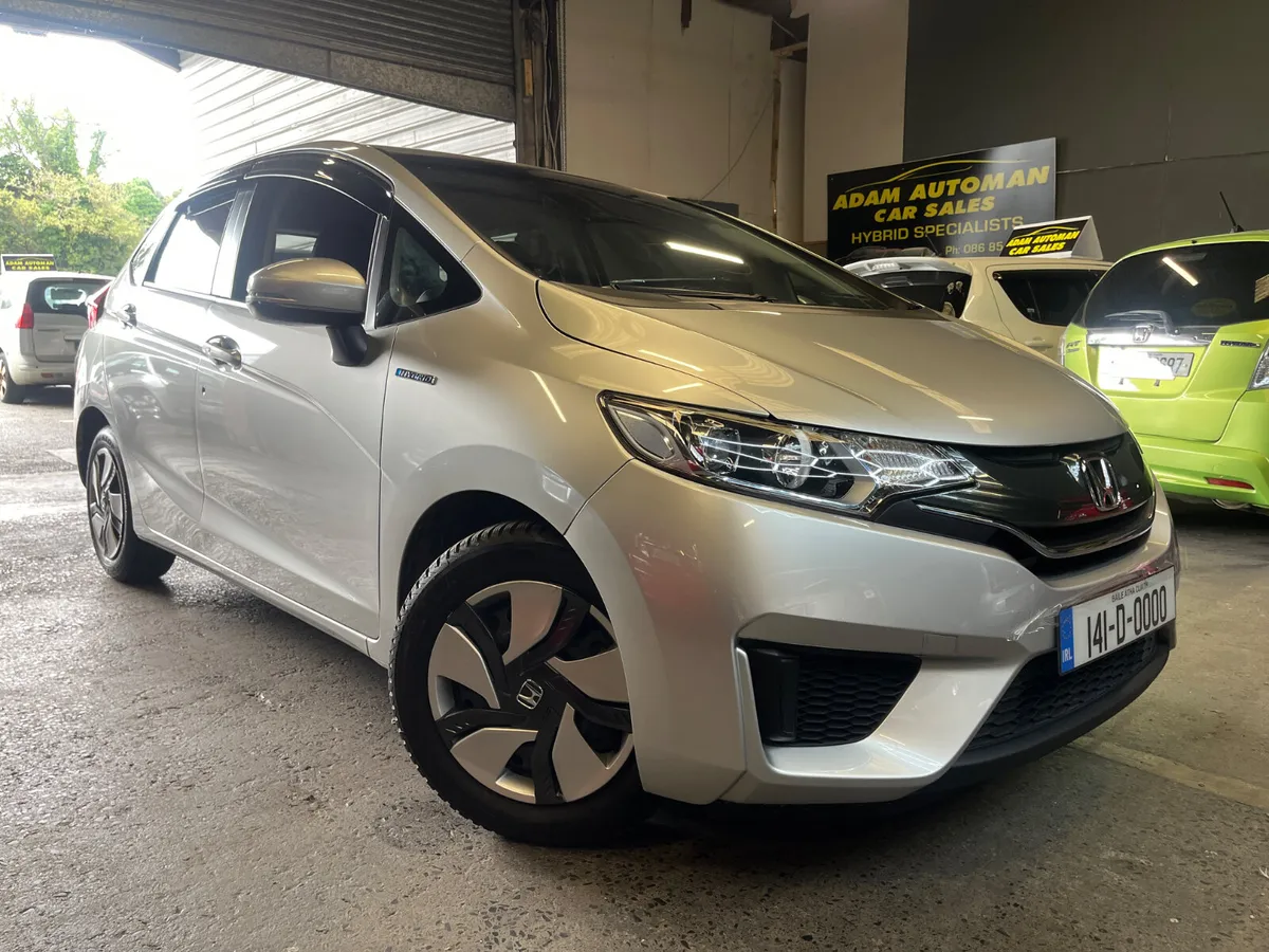 Honda Fit 2014 low mileage - Image 1