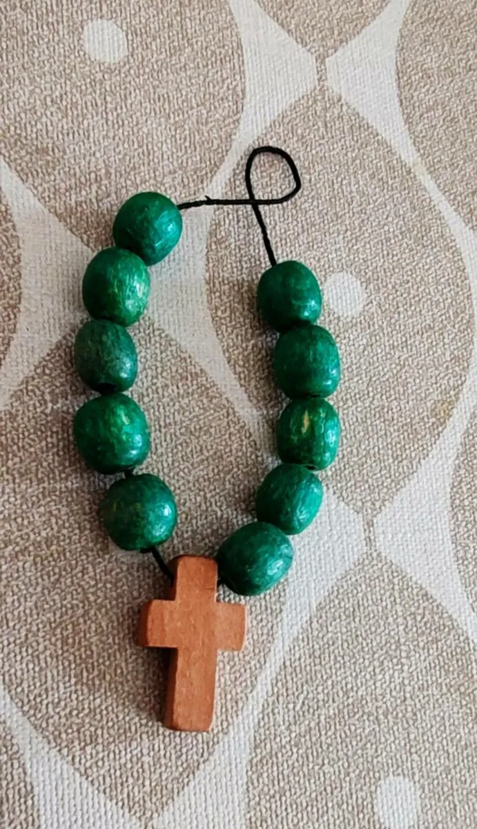 Cross and beads - Image 2