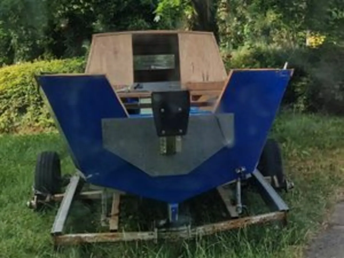 18ft skiff boat, engine, trailer - Image 1