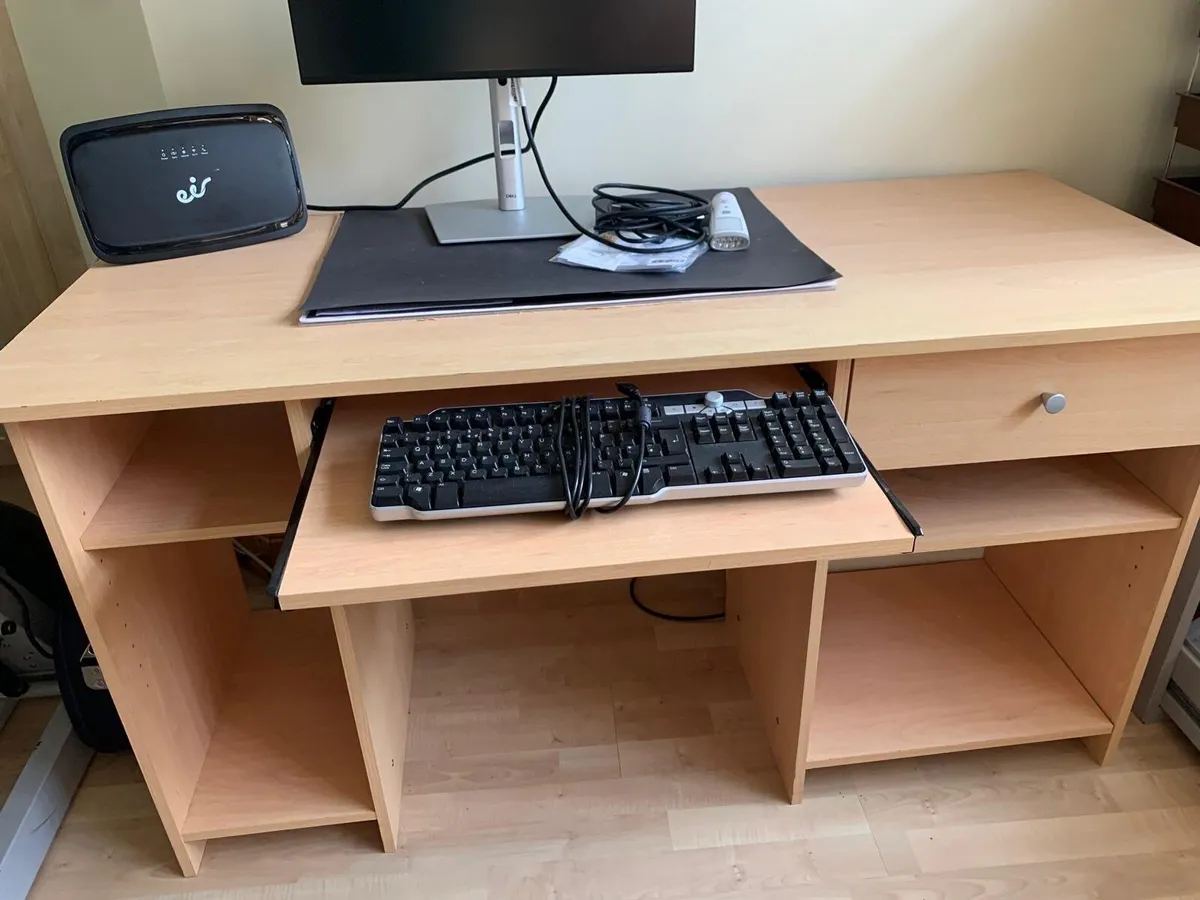 Office desk - Image 2