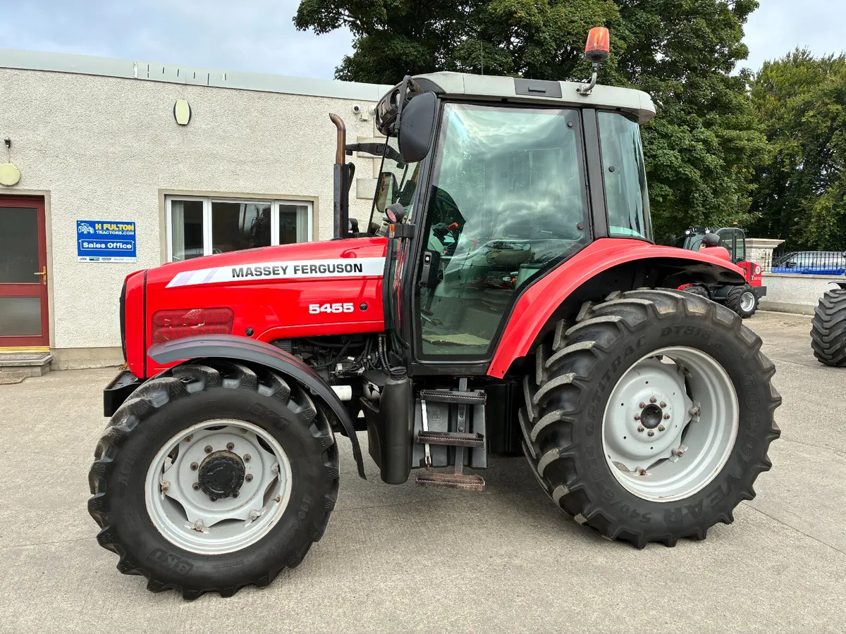 Massey Ferguson 5455 - Image 1